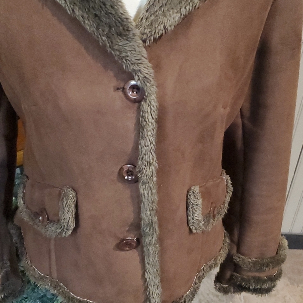 💞Static* Coat - Picture 3 of 7